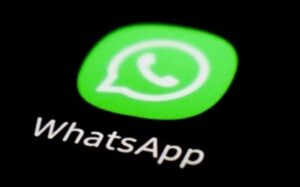 WhatsApp log out