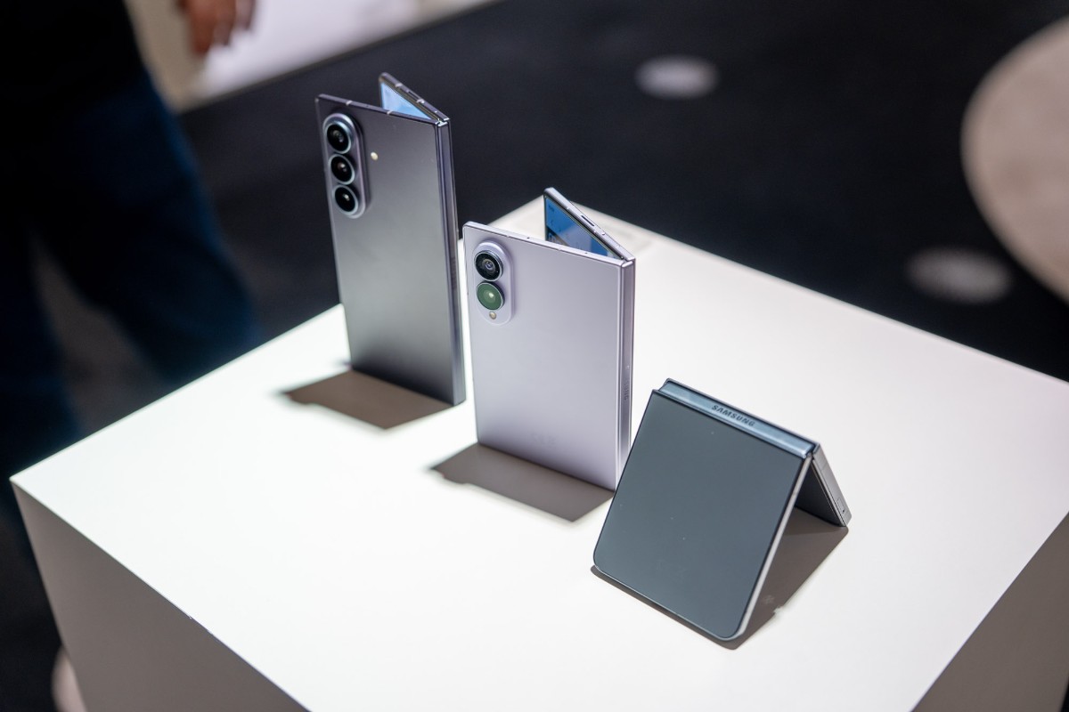 Galaxy Z Fold 8
