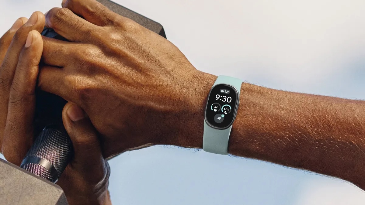 Fitbit Edge